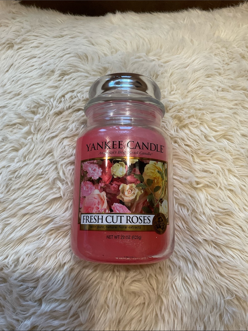 Fresh Cut Roses Scented Large Jar 22 oz